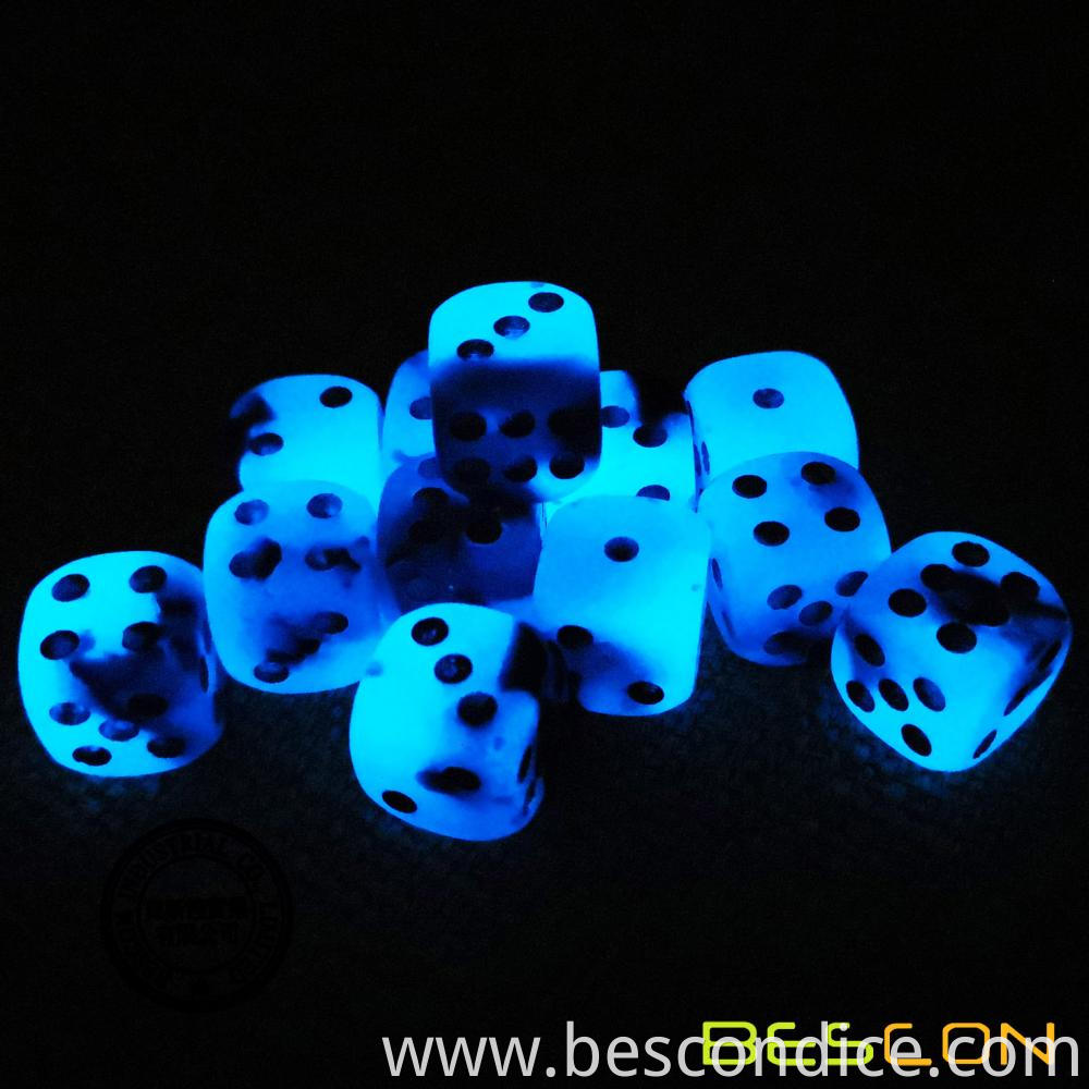 Luminous Glowing Game Dice 2